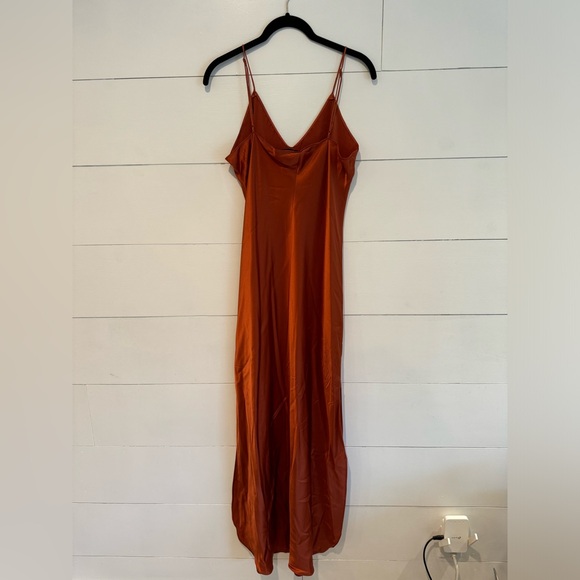 Banana Republic 100% silk slip dress size medium rust color - Picture 2 of 2